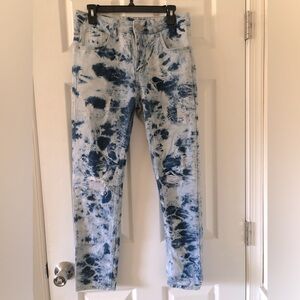 Men’s stretch skinny jeans. Bleached/tie-dye design. Size 30